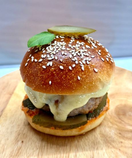 [Xleb.tartin] Самый вкусный в мире бургер (2025)_0.jpg